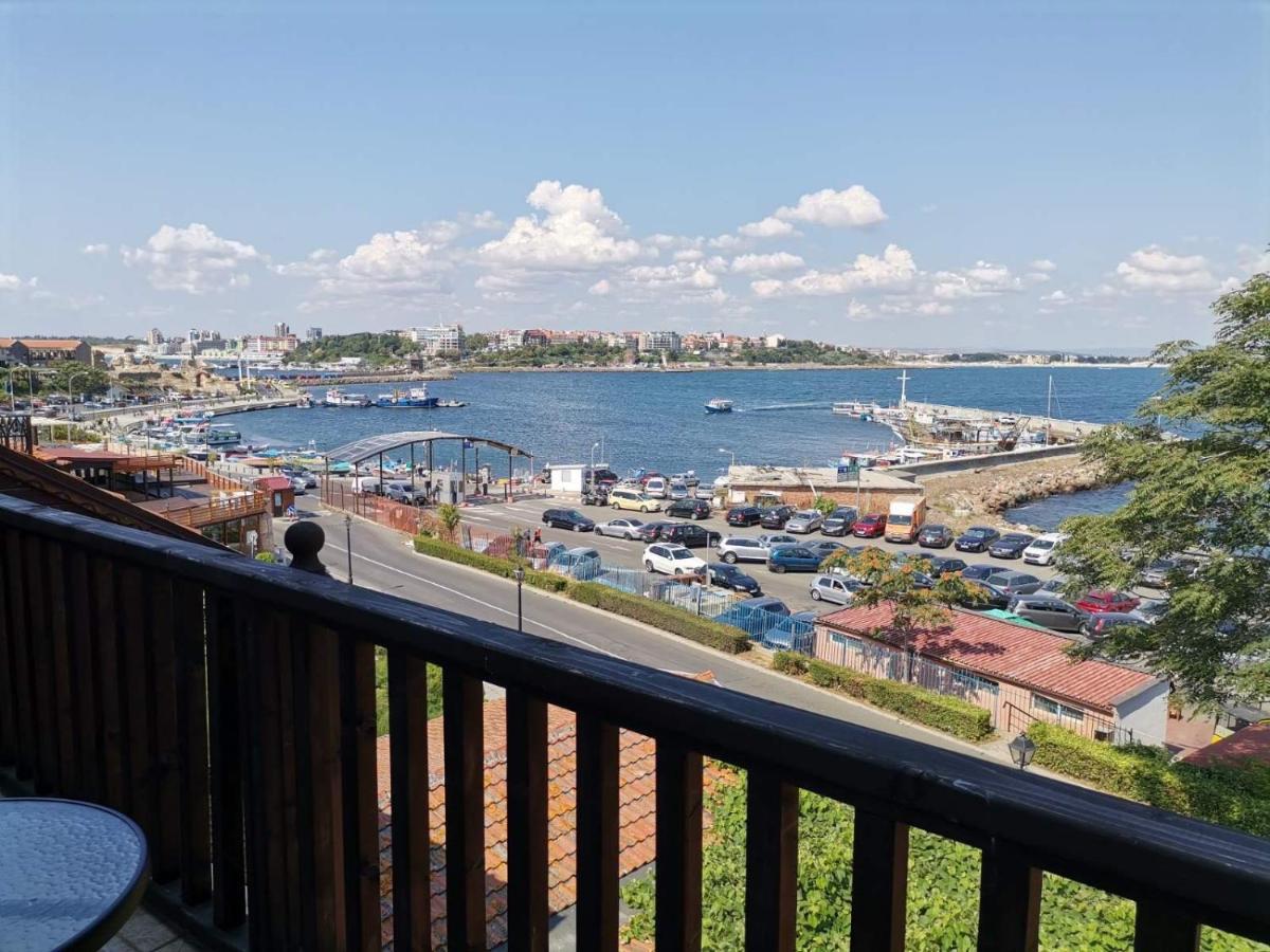 Mexicano , 6а Coastal Street Alloggio in famiglia Nesebar